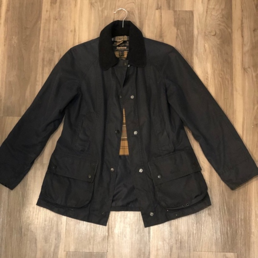 SOLD - Barbour Beadnell Navy jacket US size 4 UK 8